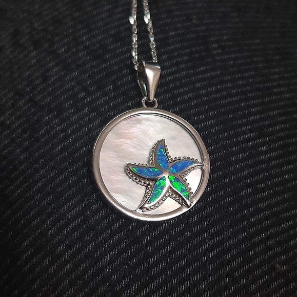 Mother of Pearl and Opal Sterling Silver Set - Starfish Design - Picture 3 of 9